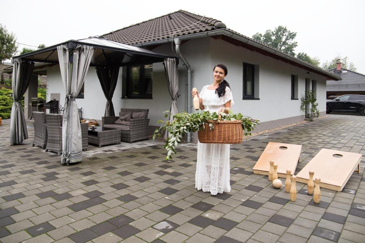 Skuteč Apartmany A Wellness Vmal מראה חיצוני תמונה